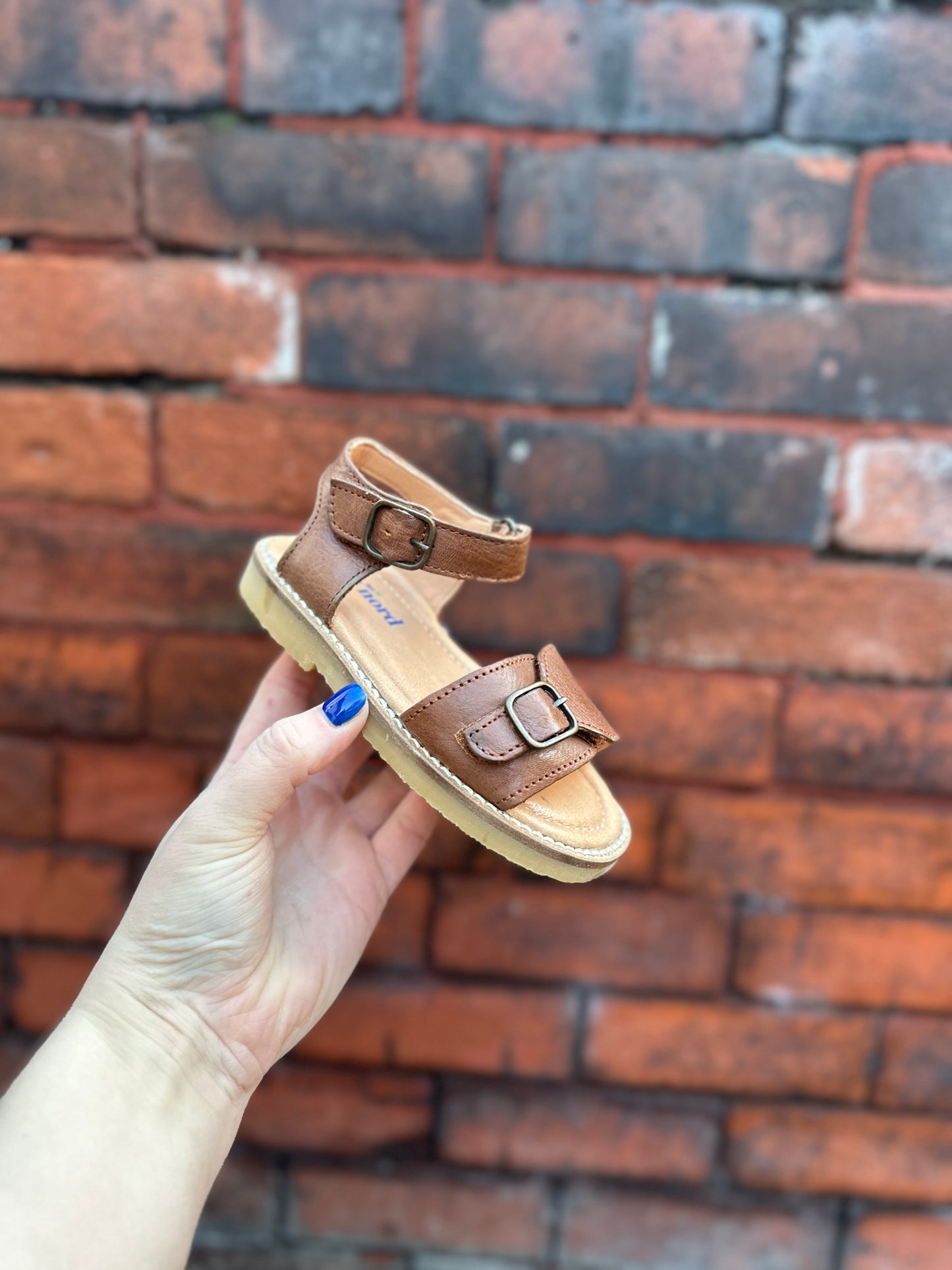 Buckle Sandal - Hazelnut