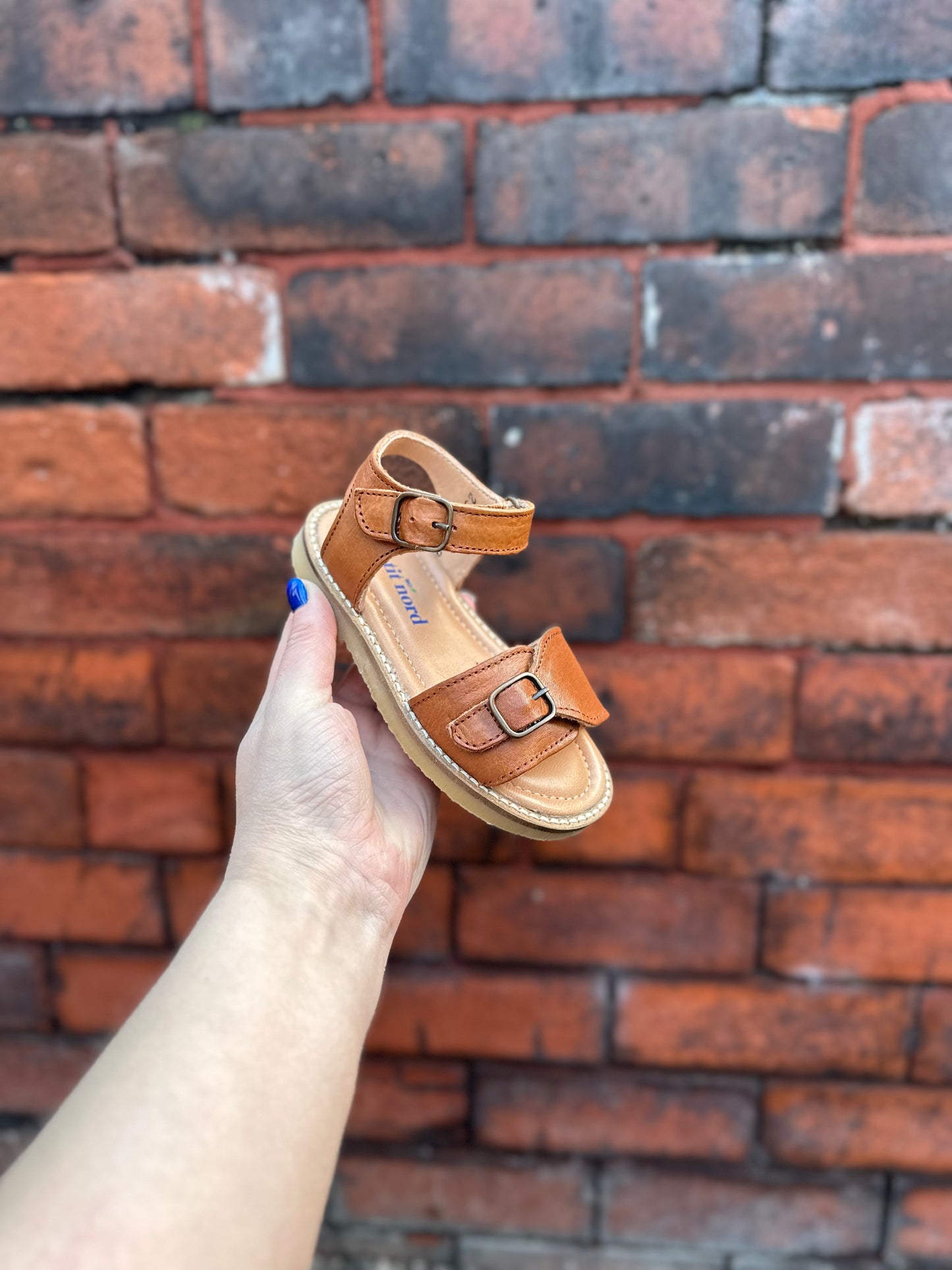 Buckle Sandal - Cognac